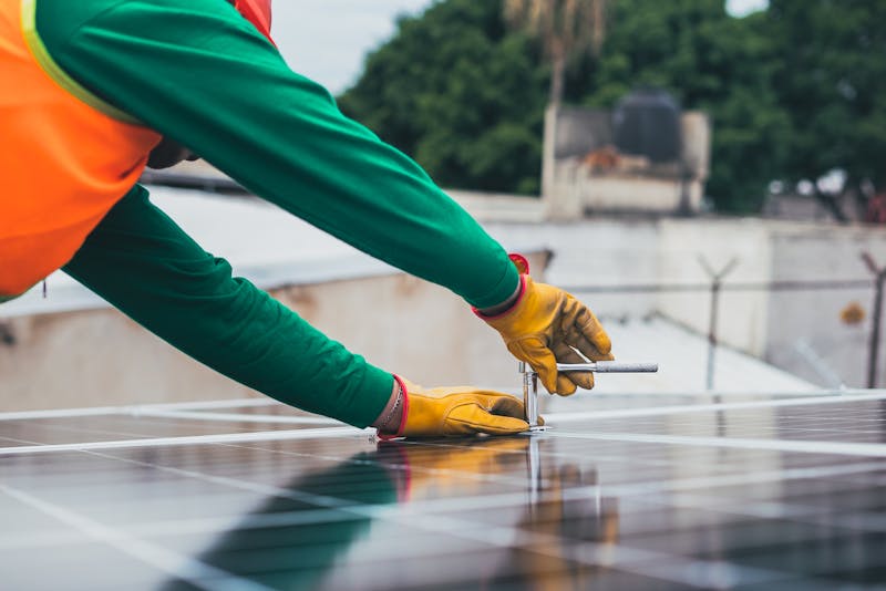 Solar Technician Installation
